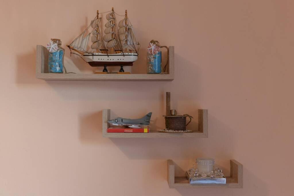 Bright Newly Renovated Apt Near Beach & Center+Ac Anemomylos エクステリア 写真
